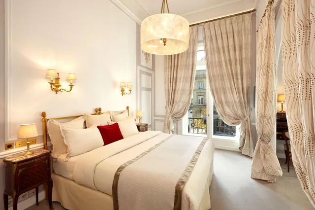 جناح بسرير كينج، Hotel Regina Louvre 2/10