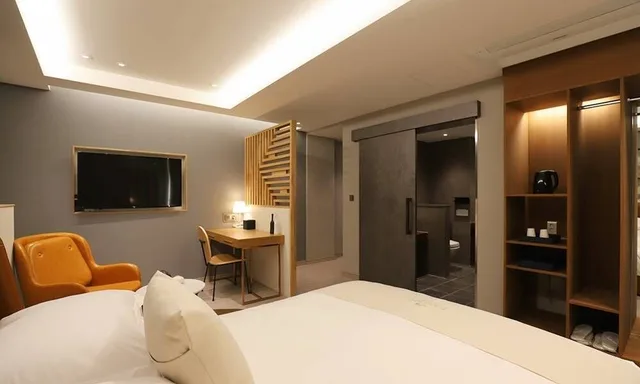 غرفة ديلوكس بسرير مزدوج، Dongdaegu Station Eastern Hotel 5/10
