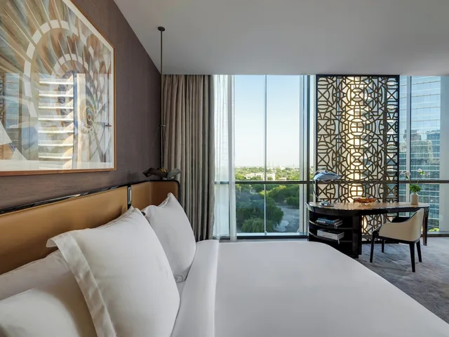 جناح ركني بسرير كينج، Four Seasons Hotel Dubai International Financial Centre 3/4