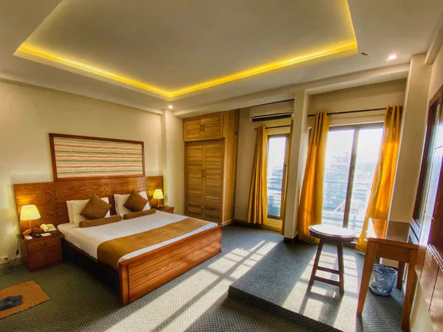 غرفة ديلوكس بسرير كينج، Grand Islamabad Hotel 1/9