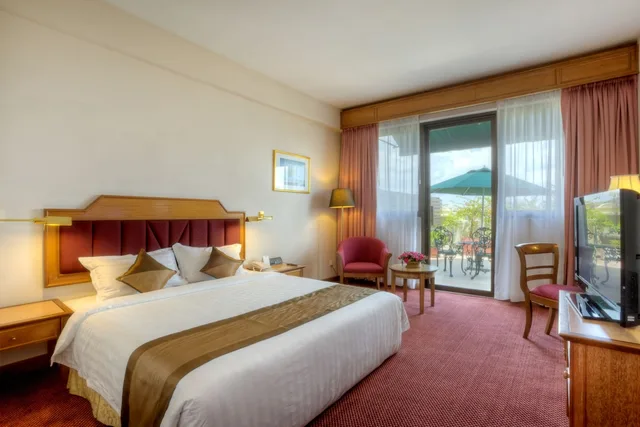 Deluxe, Twin Beds, Balcony, Sunway Hotel Phnom Penh 1/3