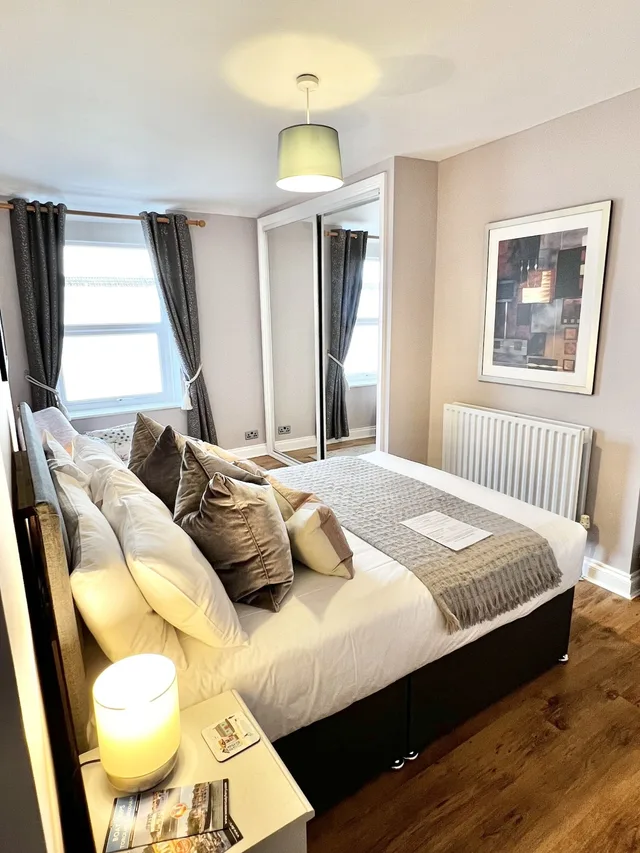 جناح ديلوكس بفراش فوتون، Devon House Guest House 1/4