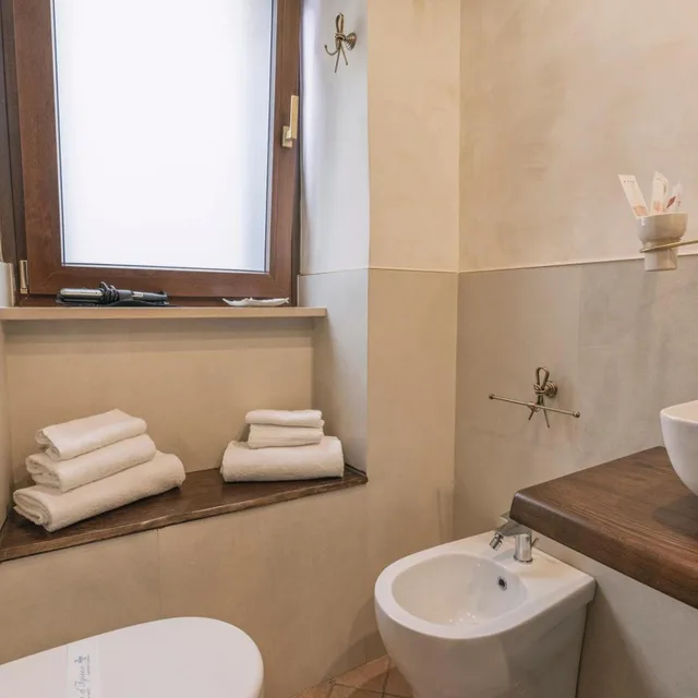 غرفة قياسية بسرير مزدوج أو سريرين منفصلين بشرفة، Hotel il Convento 10/10