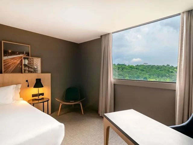 Luxury, Queen Bed, Pullman Sao Paulo Guarulhos Airport 5/10