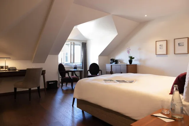 غرفة قياسية بسرير مزدوج، Bellevue Palace 10/10
