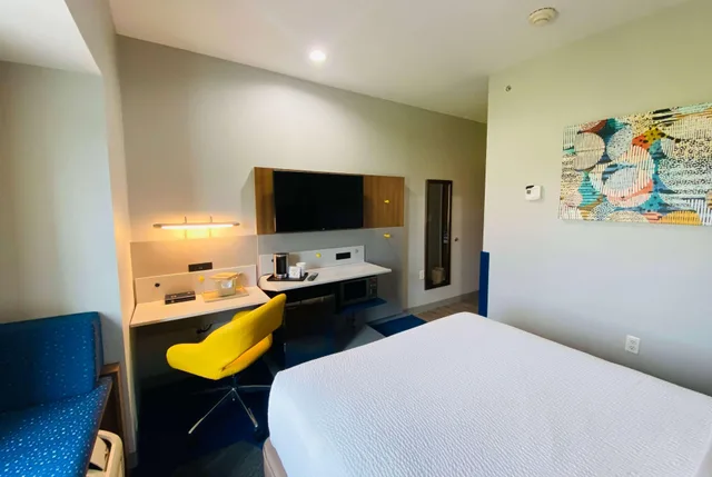 غرفة بسرير كوين، Microtel Inn Suites By Wyndham Opelika 4/4
