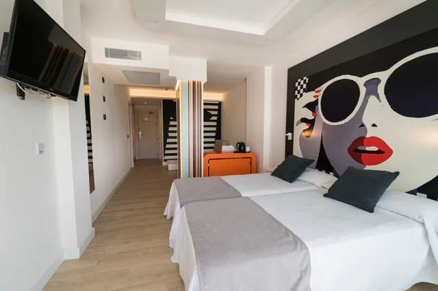 Superior, Double Bed, Pool View, Bathtub, Thb Naeco Ibiza - Adults Only 5/9