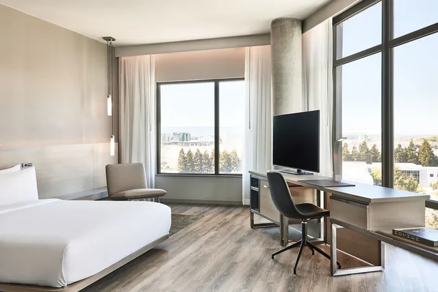 غرفة بسريرين كوين، AC Hotel by Marriott Sunnyvale Moffett Park 2/5