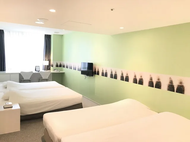 غرفة عائلية رباعية بسريرين منفصلين، Hotel Art Stay Naha 2/6
