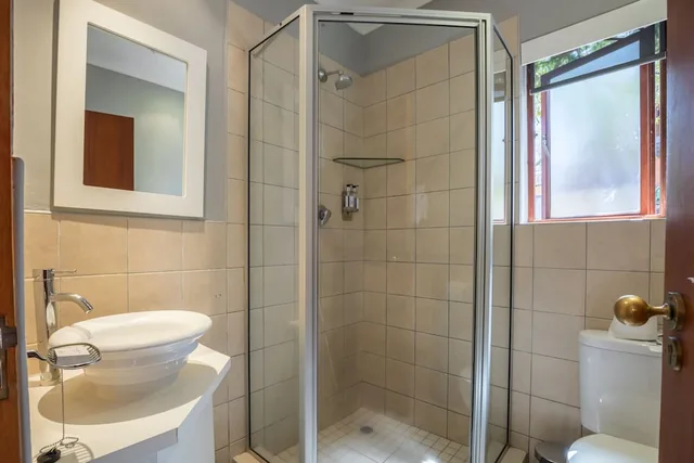 غرفة قياسية بسرير كوين، Greenway Woods Resort 4/4