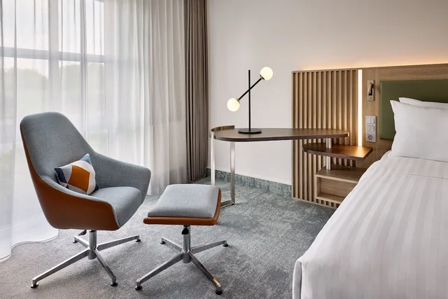 غرفة بسرير مزدوج، Courtyard by Marriott Magdeburg 2/4