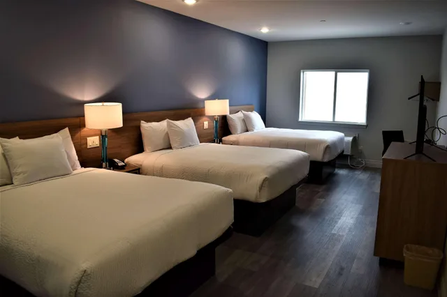 غرفة بسريرين كوين، Days Inn & Suites By Wyndham Downtown/University Of Houston 1/2