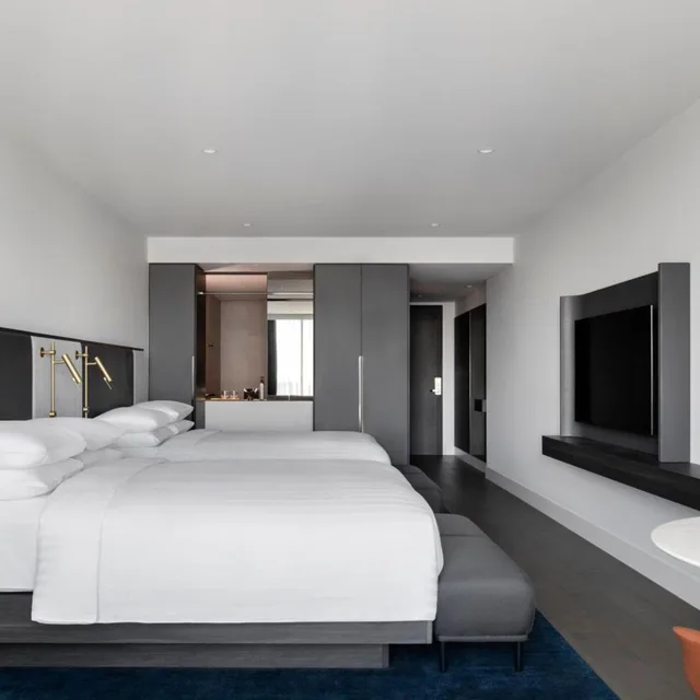غرفة كلوب بسريرين مزدوجين مع دخول الصالة، Melbourne Marriott Hotel Docklands 1/10