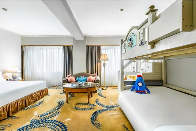 Junior Suite, Family, Multiple Beds، Crowne Plaza Chengdu City Center 1/2