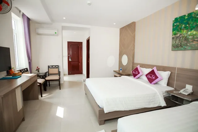 غرفة عائلية بسريرين كوين، Blue Sky Phu Quoc Hotel 2/5