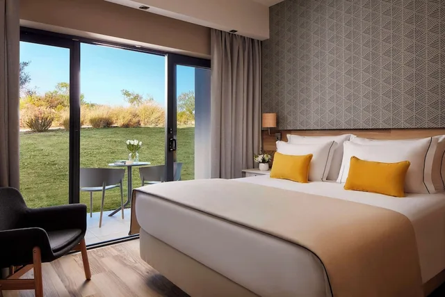 غرفة بريميوم عائلية بسريرين مزدوجين بغرفتي نوم مع أريكة، Tivoli Alvor Algarve - All Inclusive Resort 1/7
