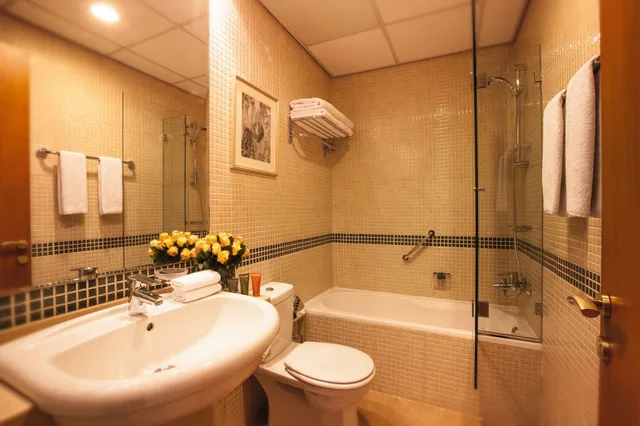 شقة بسريرين مزدوجين بغرفتي نوم، Movenpick Bur Dubai 6/10