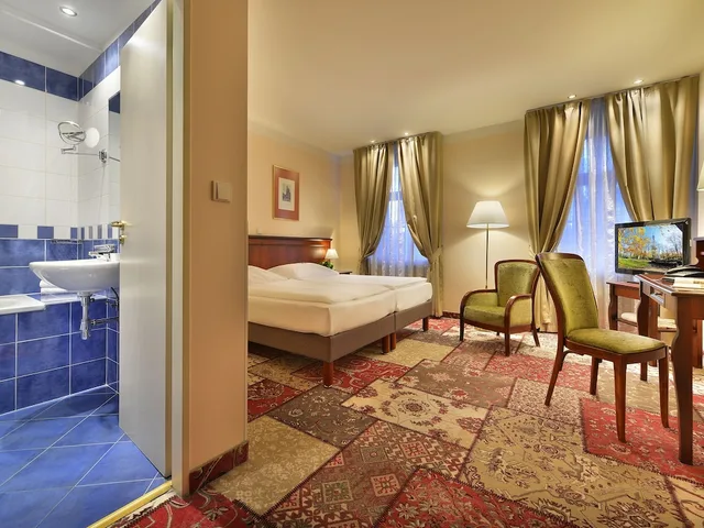 غرفة قياسية بسرير مزدوج، Ea Hotel Jeleni Dvur Prague Castle 2/4