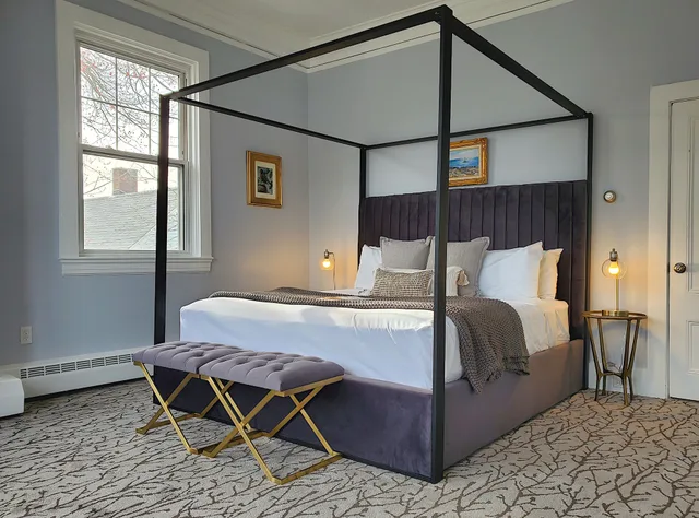 جناح بسريرين كينج، Little Fig Hotel 3/4