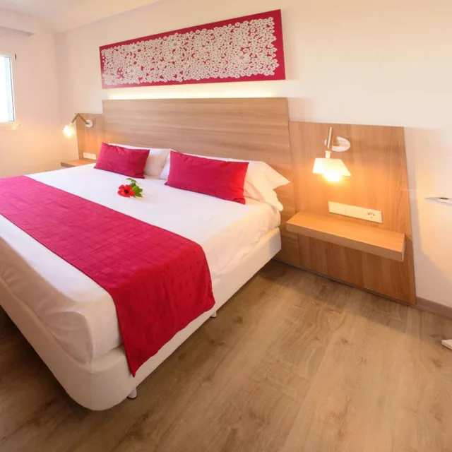 Junior Suite, Cala Llenya Resort Ibiza Formerly Ola Club Cala Llenya 2/10