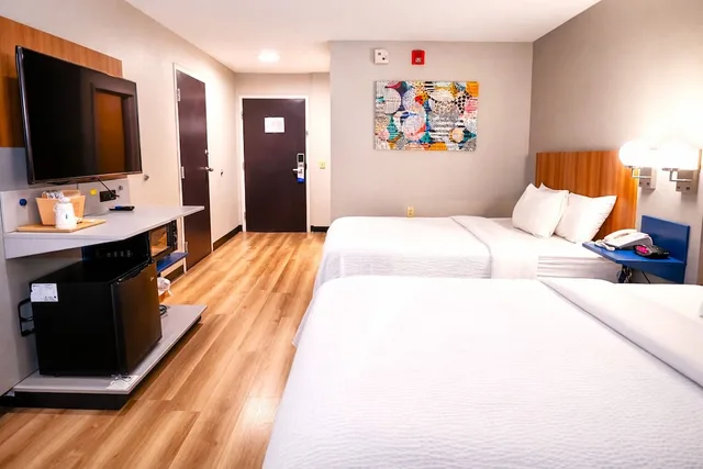 غرفة قياسية بسريرين كوين، Microtel Inn & Suites by Wyndham Murfreesboro 1/10