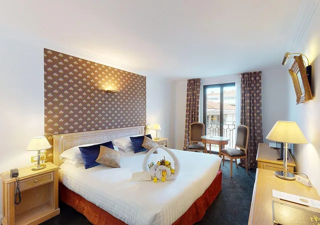 غرفة سوبيريور بسرير مزدوج بإطلالة على المدينة، Sun Riviera Hotel 6/9