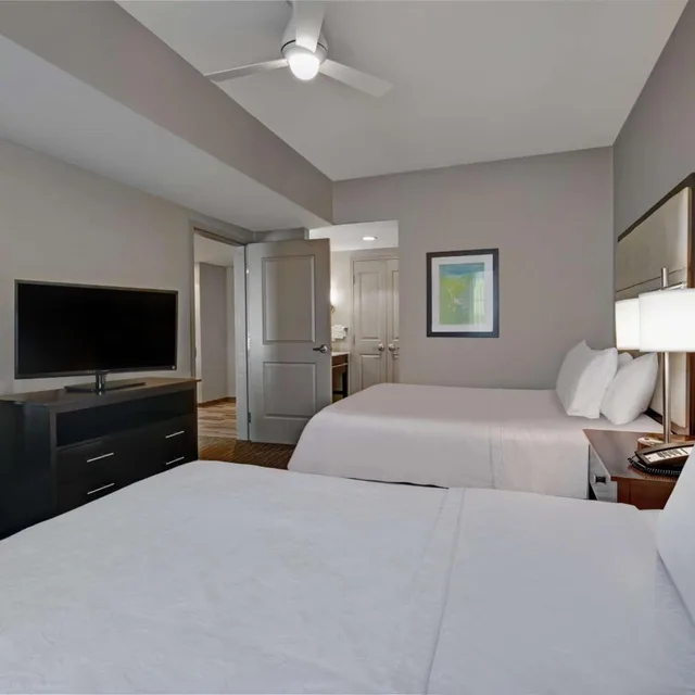 جناح بسريرين كوين مع أريكة لذوي الإعاقة، Homewood Suites By Hilton Hamilton Nj 2/6
