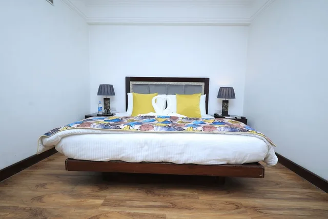 غرفة عائلية بسرير كينج بغرفتي نوم، Mastiff Grand Manali Resort 1/2