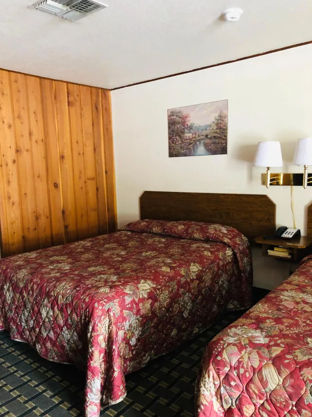 غرفة قياسية بسريرين كوين، Motel Garberville 7/10