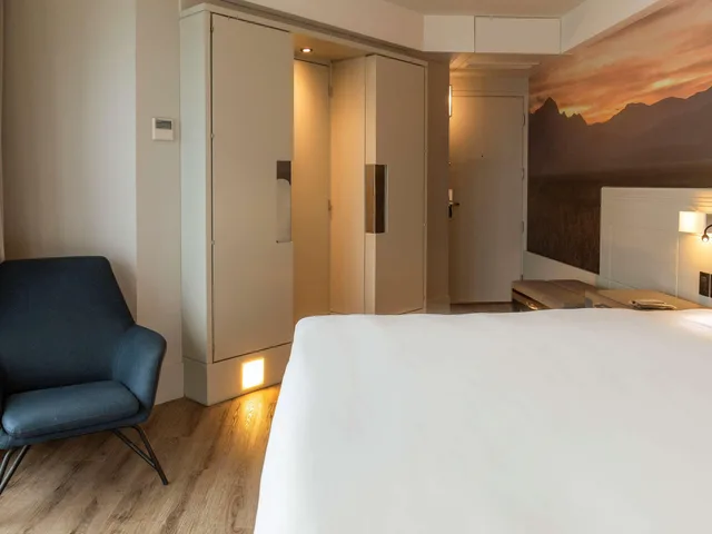 Luxury, King Bed, Sea Front، Novotel Florianopolis 2/3