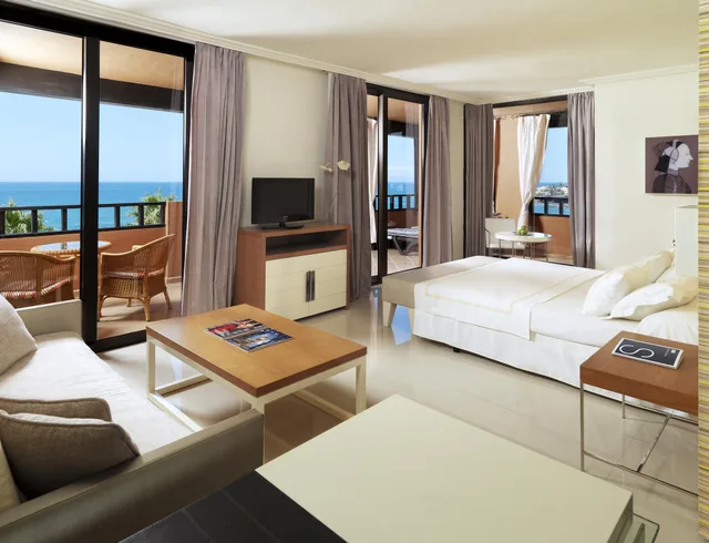 جناح جونيور بسرير مزدوج، H10 Costa Adeje Palace 1/1