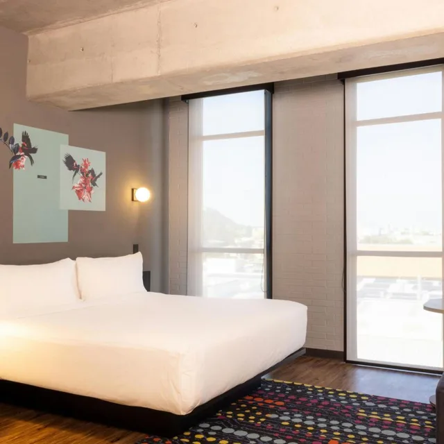 Aloft, Guest Room, King Bed، Aloft Guadalajara Sur 1/10
