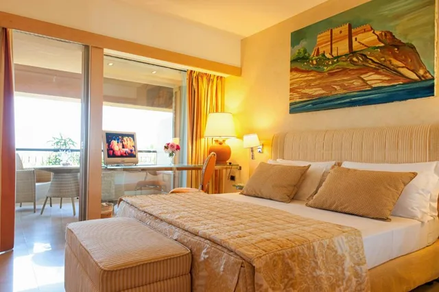 غرفة سوبيريور مفردة بسرير مزدوج، Acacia Resort 1/1