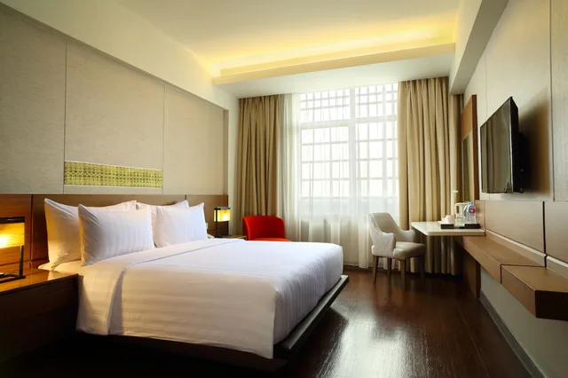 Premiere Suite Room King، Hotel Santika Premiere Ice Bsd 1/2