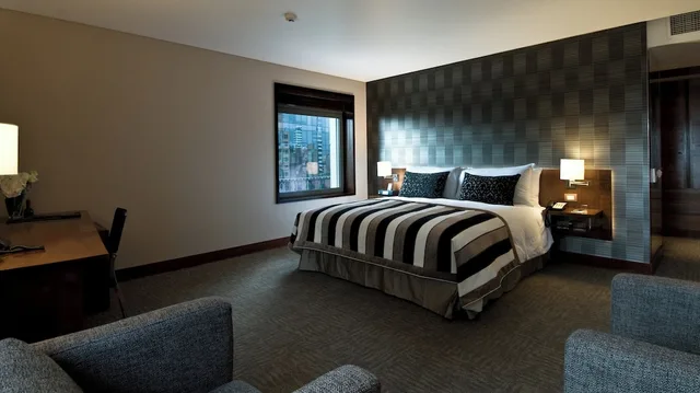 Room, King Bed, Club Lounge Access, Intercontinental Santiago 2/9