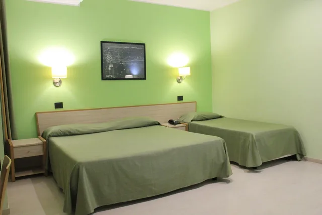 غرفة ثلاثية، CITTA DEI PAPI HOTEL 1/9
