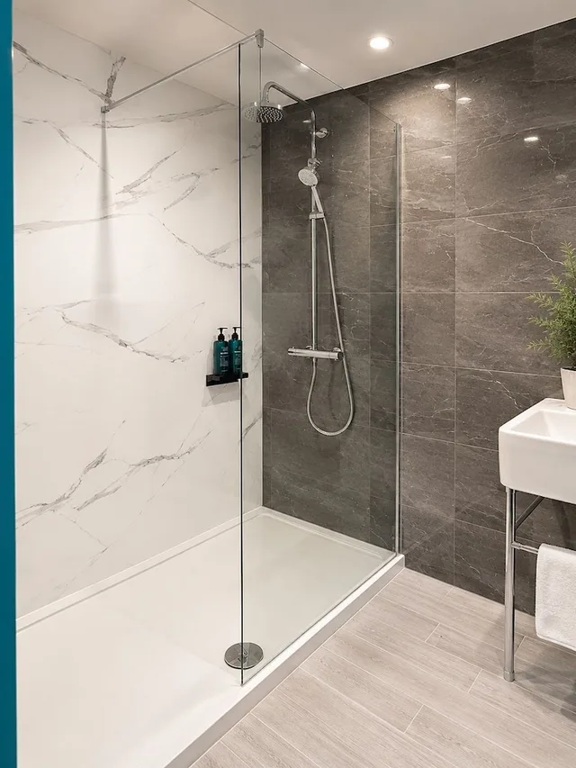 جناح جونيور بسرير كينج، The Regency Hotel Solihull Formely Corus Solihull Hotel 4/5