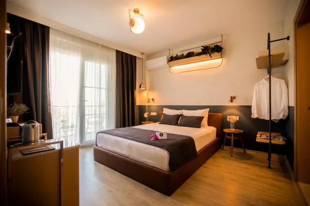 غرفة ديلوكس بسرير مزدوج بشرفة، Urla 1867 Hotel 1/8