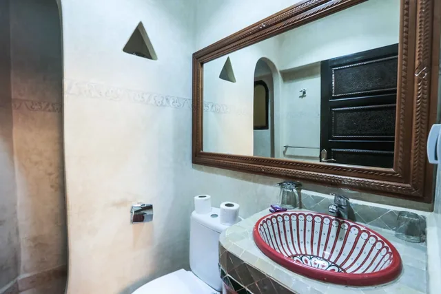 غرفة مفردة بسرير كوين، Riad Nakhla 2/3