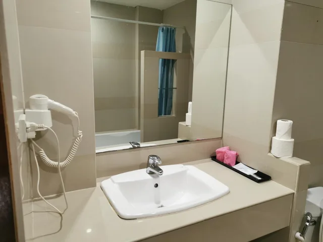 غرفة سوبيريور بسرير مزدوج أو سريرين منفصلين، Morakot Hotel Chumphon 9/9