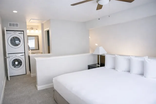 بنتهاوس فاخر بسرير كينج وسريرين كوين بغرفتي نوم بمطبخ، Chase Suite Hotel Lincoln 3/6