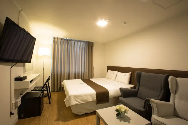 غرفة ديلوكس بسرير مزدوج، Hillside Hotel 1/3