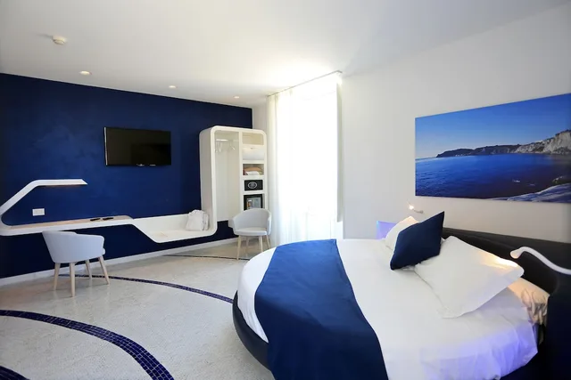 جناح جونيور بسرير كينج بإطلالة على البحر بغرفة نوم واحدة، Zafran Boutique Hotel 1/4
