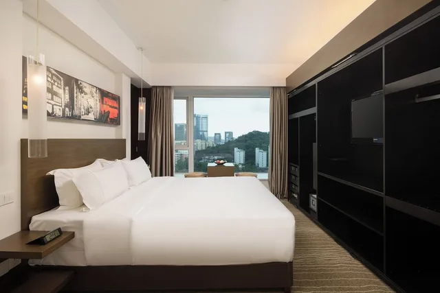 جناح سوبيريور بسرير كوين وسرير مزدوج بغرفتي نوم، Yuwa Hotel 1/8