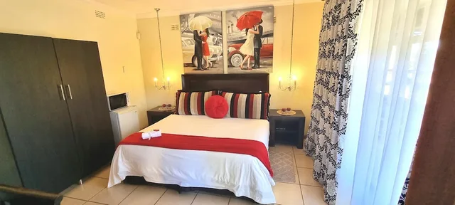 غرفة ديلوكس بسرير كينج، La Barune Guest House 4/10