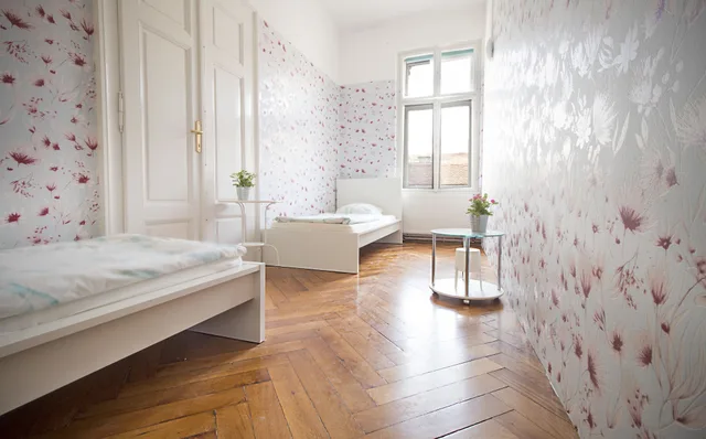 غرفة مفردة بسرير فردي بحمام مشترك، Hostel Centar 2 10/10