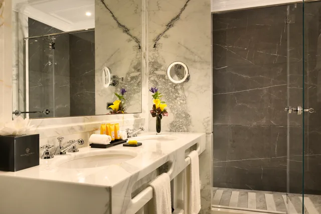 جناح غراند، Splendide Royal Hotel 2/2