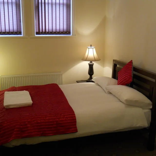 Room, Double Bed, Shared Bathroom, CityStay Guest House 1/4