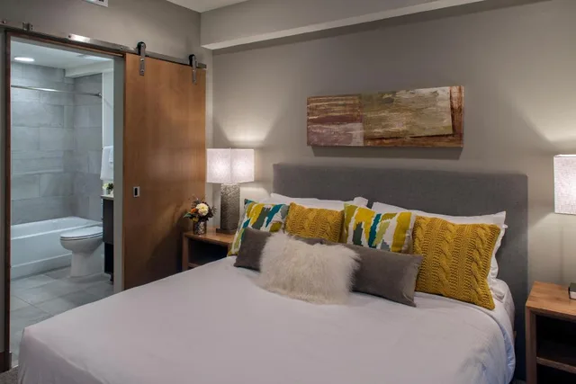 Residence, Suite, King Bed, Sofa، The Grand Colorado on Peak 8 2/3