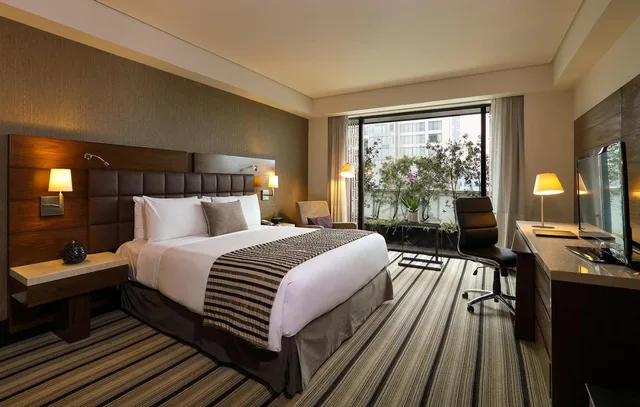 غرفة ديلوكس بسرير كينج بإطلالة على المدينة، JW Marriott Hotel Mexico City Santa Fe 7/10